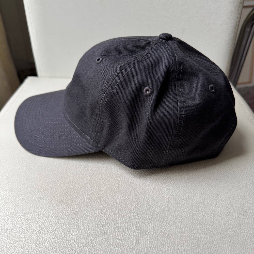 NewEra Classic Charcoal Baseball Cap - Picture 2 of 5